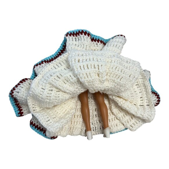 1980s Indigenous-Style Crochet Skirt Doll – 14" Handmade Display Doll with Beade - Picture 4 of 5